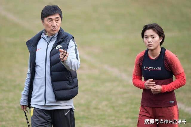 科技股强势反弹，ARM与老牌互联网公司大幅上涨，加密货币普遍上扬